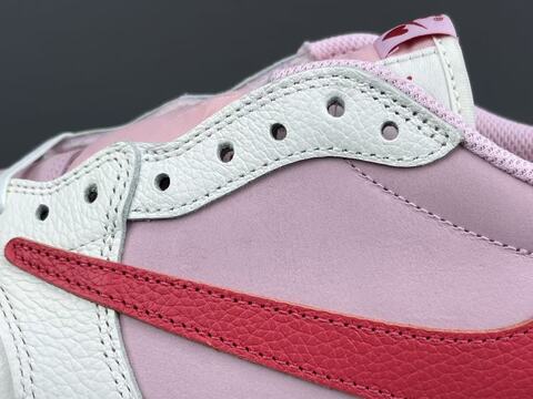 Travis Scott x Air Jordan 1 Low OG 'Sail/Tropical Pink' 