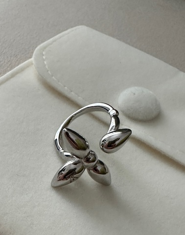 84624- Кольцо BLOSSOM цветок разъемное LV в родаже lux