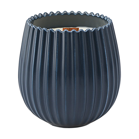 Свеча ароматическая Tkano Edge Secret Santa синяя 60ч