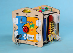 KIMTOYS Бизиборд домик 