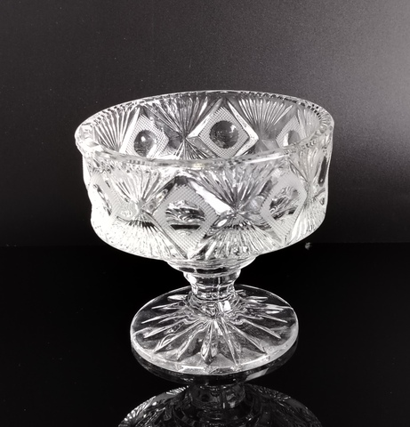 Ваза конфетница на ножке хрустальная алмазная грань, СССР, 1970-1990 гг