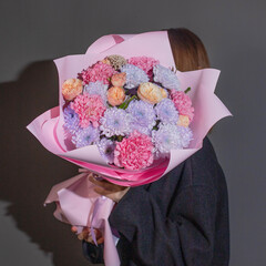 Букет Микс с хризантемой и гвоздикой