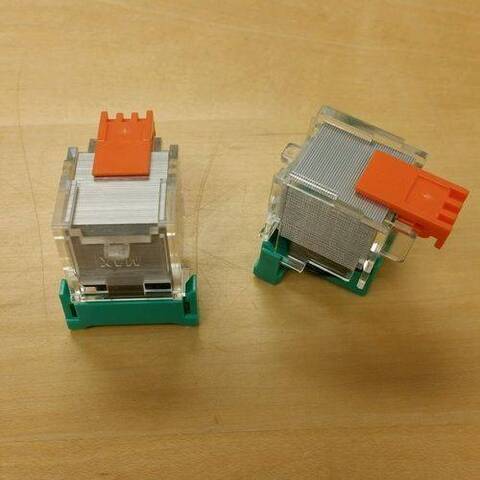 Скрепки HP Staple Cartridge for Stapler для LJ M806/M830/  CP6015, CM6030, CM6040, M855, M880 2*2000шт (CC383A/CC383-67901)