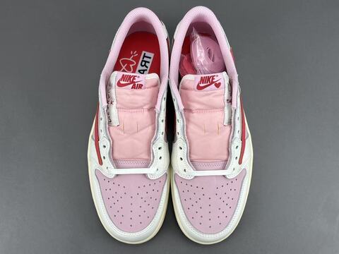Travis Scott x Air Jordan 1 Low OG 'Sail/Tropical Pink' 