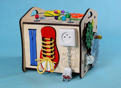 KIMTOYS Бизиборд домик 