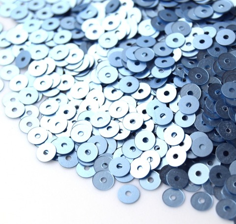 606W Пайетки плоские 4 мм, цвет небесно-голубой не прозрачный