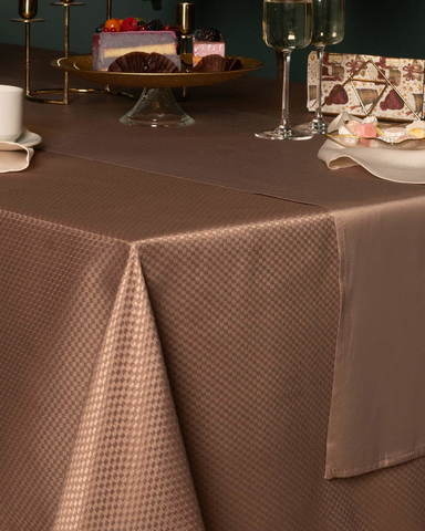 Скатерть 150х220 Sofi De MarkO Ирида кофейная