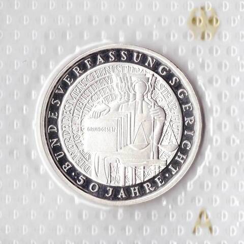 10 марок. 50 лет Федеральному конституционному суду (A). Серебро. 2001 г. PROOF. В родной запайке