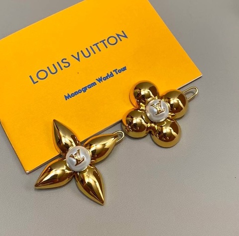 Заколка невидимка Louis Vuitton