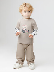 фуфайка  для мальчика  КР 302907/темно-бежевый 1104 к636