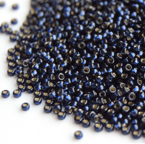 15/0 RR-4282 Бисер круглый Миюки Темно-синий полупрозрачный с серебристой линией внутри /Miyuki round 15/0 Duracoat silverlined dyed dark navy blue