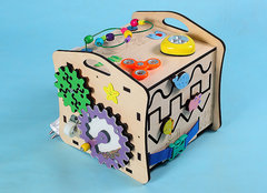 KIMTOYS Бизиборд домик 