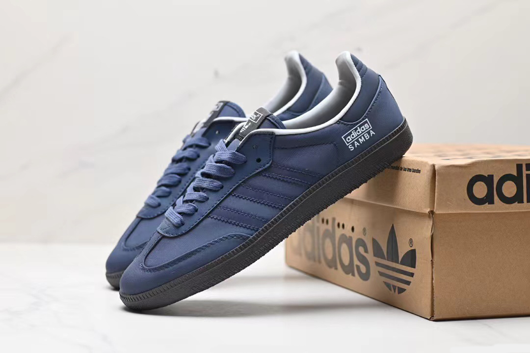 Adidas cp company samba blue top