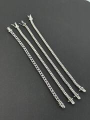 Теннисный браслет-дорожка из серебра с цирконами в огранке принцесса