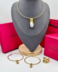 kolco-schiaparelli-zub-s-mikrozhemchugom