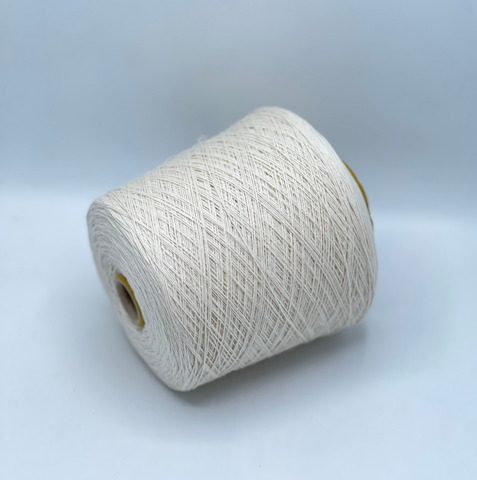 Filati Venezia(Loro Piana), Lana Cashmere, 4/23 575м. 90% Меринос, 10% Кашемир, Натуральный, 37775