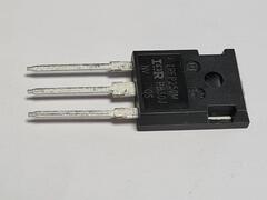 Транзистор IRFP250M