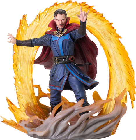 Фигурка Marvel Gallery Doctor Strange in the Madness Multiverse