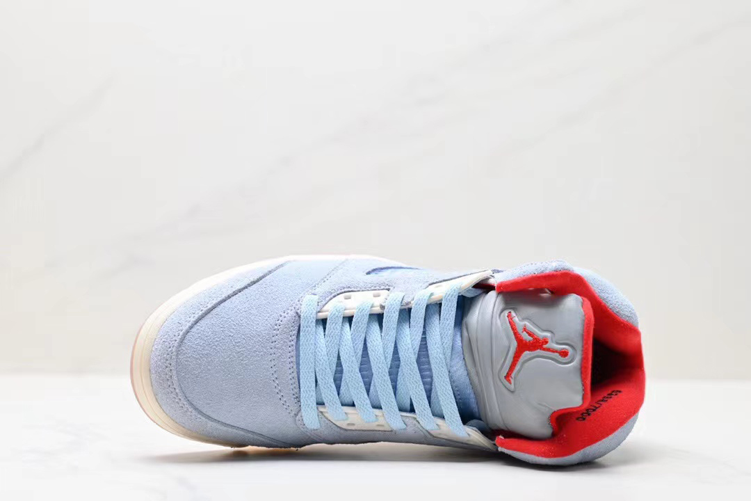 Trophy room 5's online