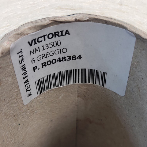 Меринос-букле A ZETA FILATI / VICTORIA 1350 белый натуральный