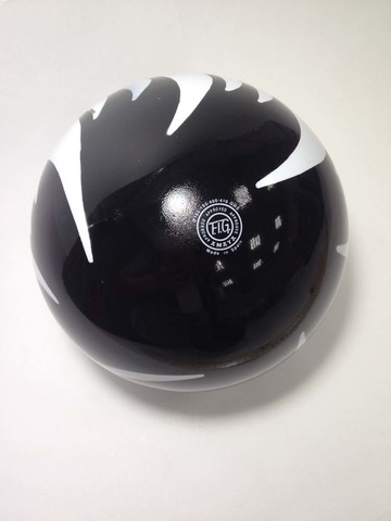 Мяч AMAYA 18,5 см мраморный черный для художественной гимнастики
