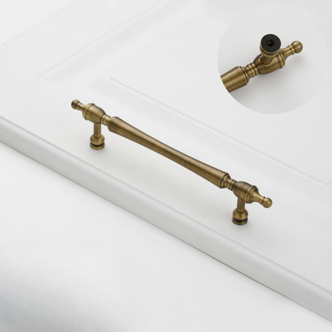 Мебельная ручка