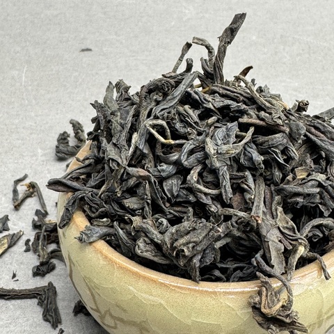 Дянь Хун Да Е