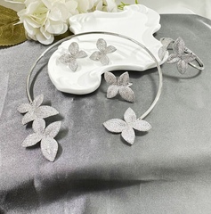 85242-komplekt-ukrashenij-giardini-lepestki-v-stile-bruni
