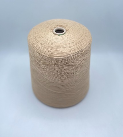 Folco (пр.Италия). 2/28 1400м/100гр, 50% меринос, 50% акрил, цвет-Светло-бежевый(72/433), арт.36863