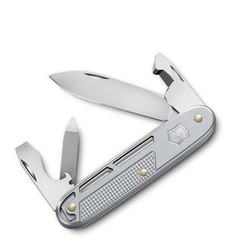 Складной нож VICTORINOX Synergy Alox (0.8216.26) silver