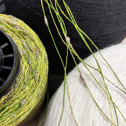 Лен (35%) с люрексом и шишибриками NODINO DI LINO 600 желто-зеленый