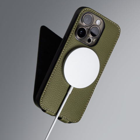 Кожаный чехол для iPhone 16 Pro, теленок зеленого цвета