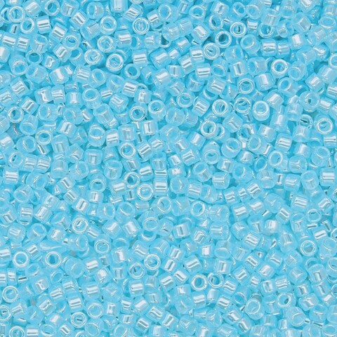 Японский бисер TOHO Treasure (№143), жемчужный глянцевый