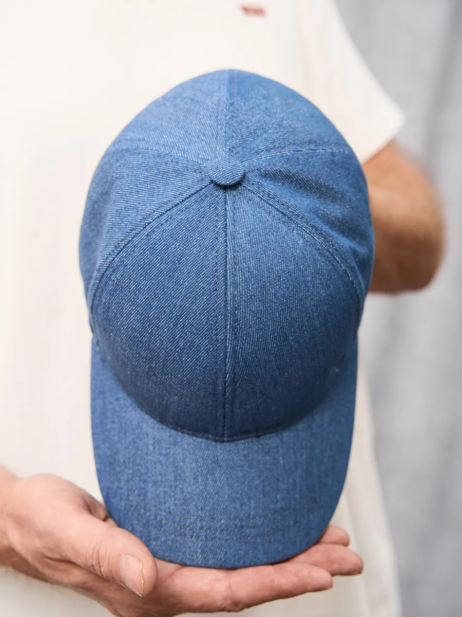 Кепка летняя джинсовая
