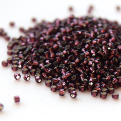 Бисер Тохо круглый 15/0 0026C фиолетовый