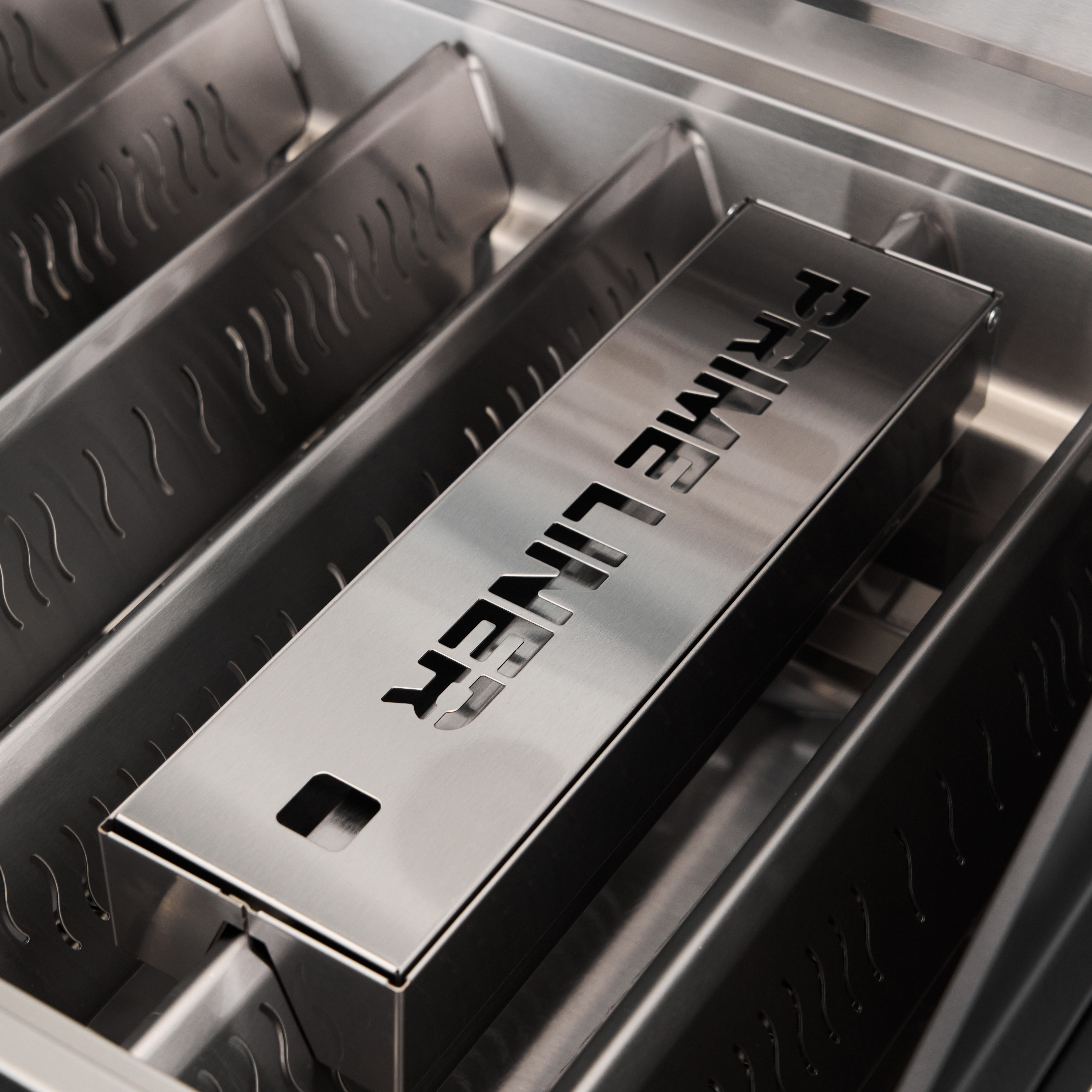 Газовый гриль PRIMELINER G-class PRO комплектация DELUXЕ