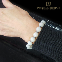 Браслет "Восток". Белый нефрит (бриле). 10мм.