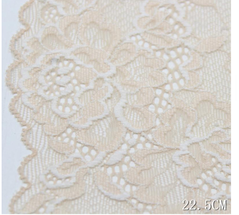 Кружево эластичное бежевое светлое 22 см