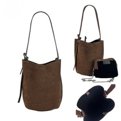 Handbag (Сумка на руку)