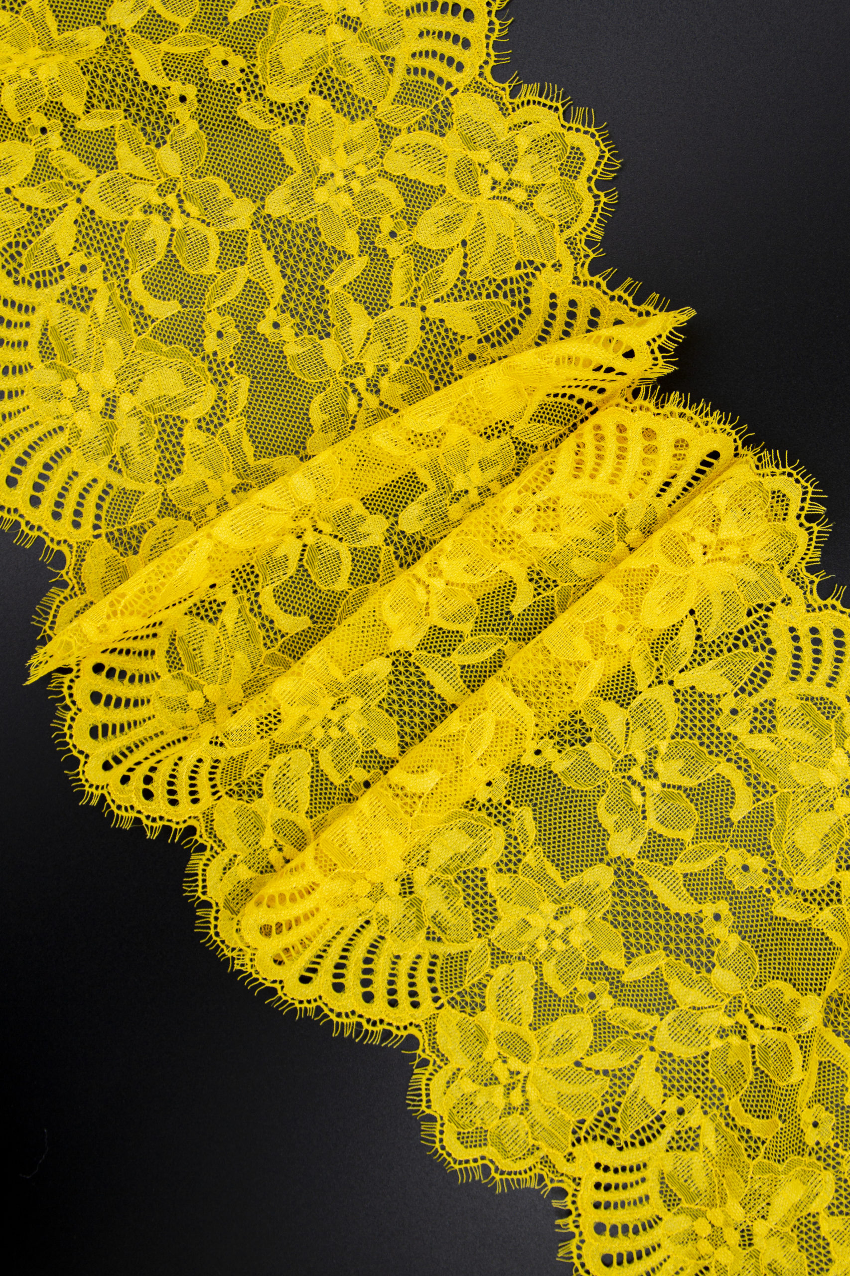 Кружево шантильи манго эластичное ширина 23 см