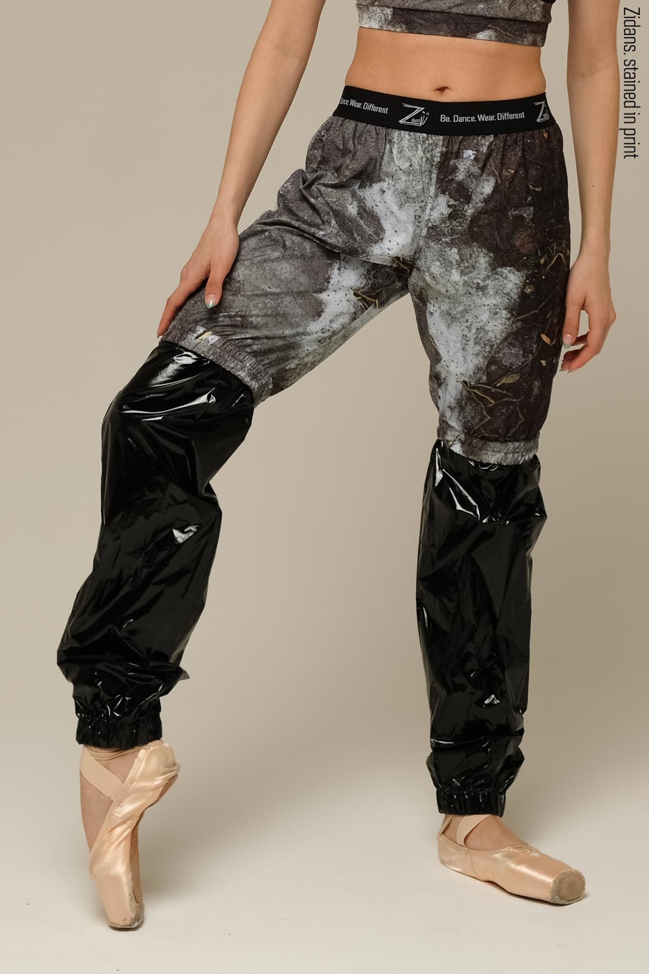 Pants + Long shorts, stained in print | mud