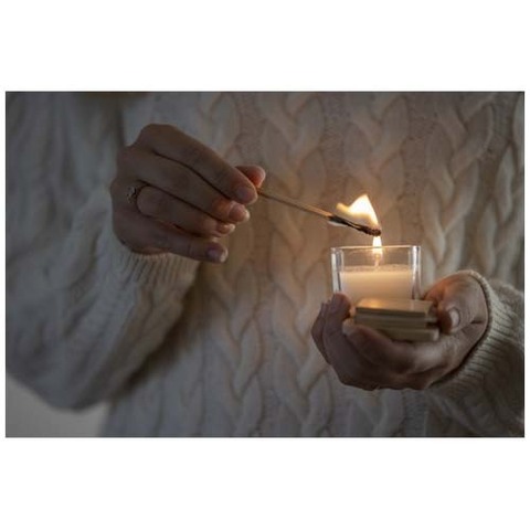 Ambra квадратная стеклянная свеча с бамбуковой крышкой
