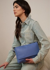 Сумка кожаная на плечо Deboro 30181 сиреневый закат