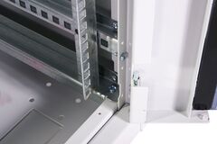 Шкаф телекоммуникационный напольный ЦМО ШТК-Э, IP20, 24U, 1187х600х600 мм (ВхШхГ), дверь: стекло, боковая панель: сплошная, разборный, цвет: серый