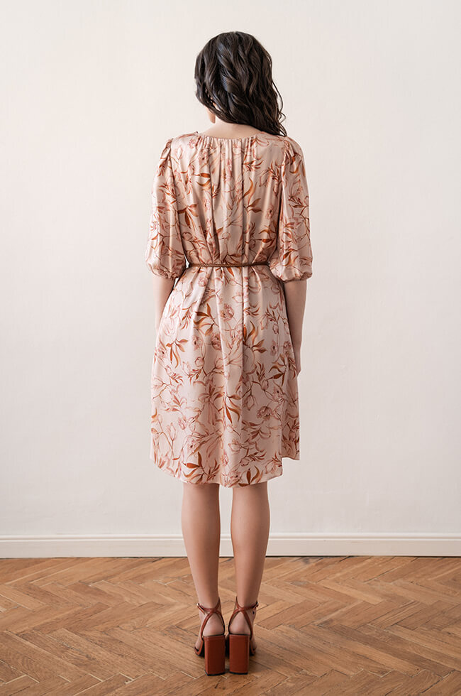 51396 Платье женское (бежево-розовый принт)