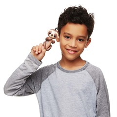 Fingerlings Интерактивный ручной ленивец 