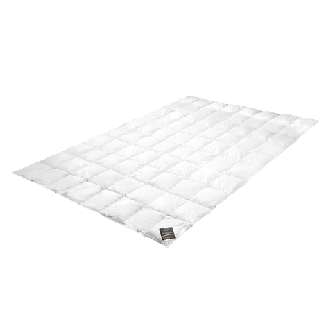 Одеяло очень легкое 200х220 Brinkhaus Chalet