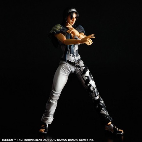 Tekken Tag Tournament 2 Play Arts Kai - Jun Kazama