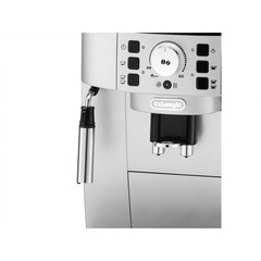 Кофемашина DeLonghi Magnifica S + 3 кг.кофе Италия