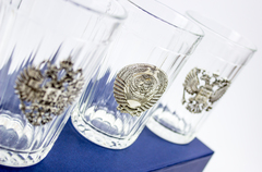 Подарочный набор из 3 граненых стаканов «Неподвластный времени», фото 6